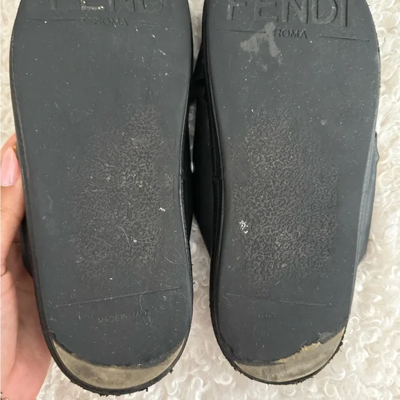 Fendi Black Leather Slides with Gold Logo Hardware - Picture 5 of 7